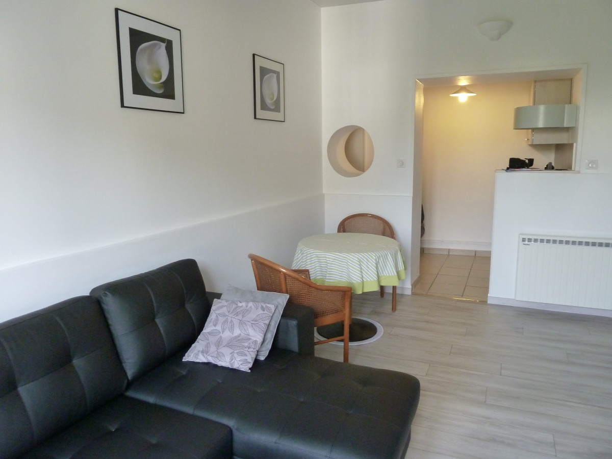 meuble-205-schiavo-vittel-6 meuble-205-schiavo-vittel-6