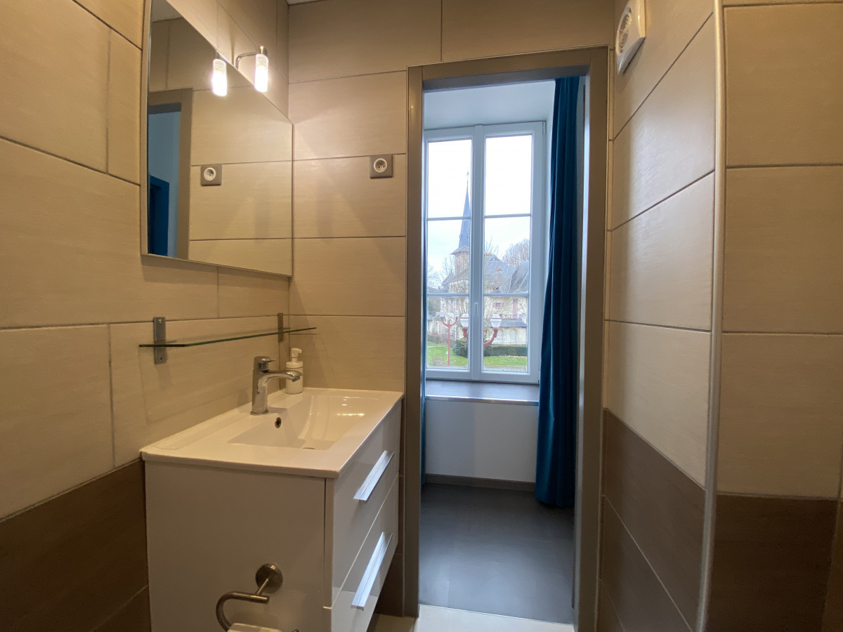 748001913_5 748001913_5