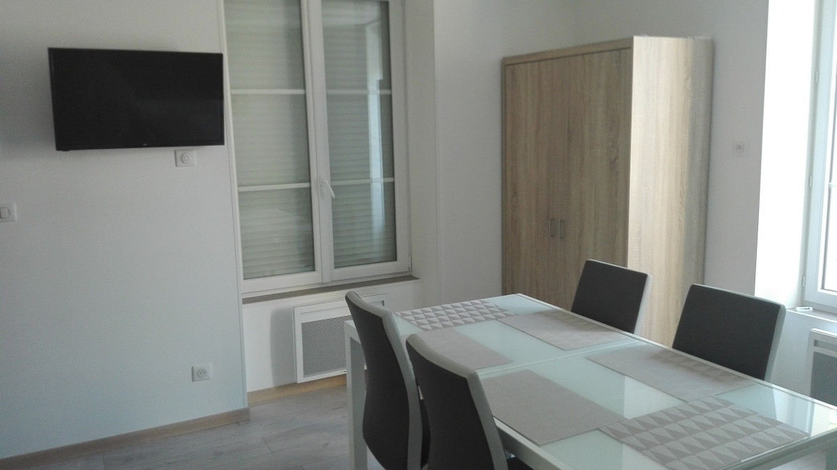 meuble-blein-vittel-vosges-2 meuble-blein-vittel-vosges-2