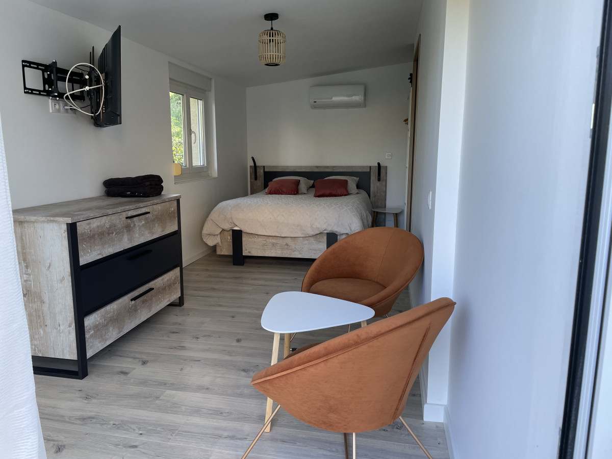 748003885_6 748003885_6