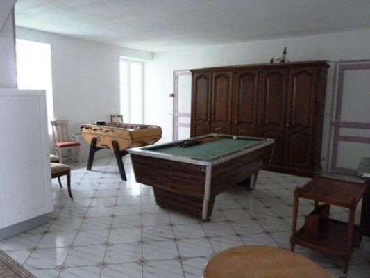 salle_jeux_meuble_pierron_contrexeville