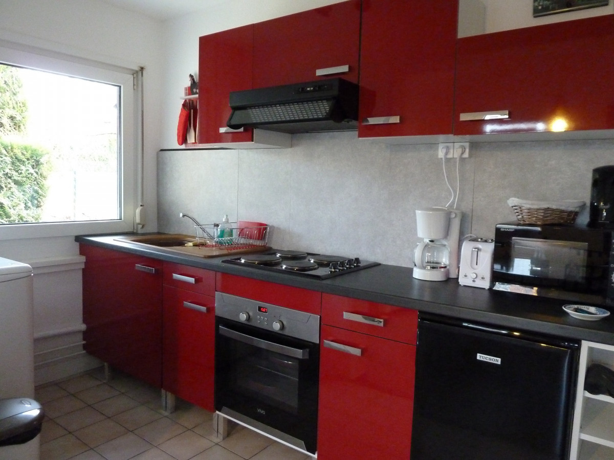 748002474_9 748002474_9