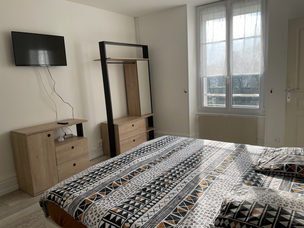 748003324_8 748003324_8