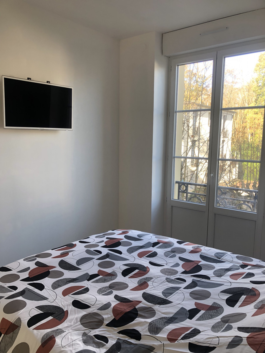 748004117_10 748004117_10