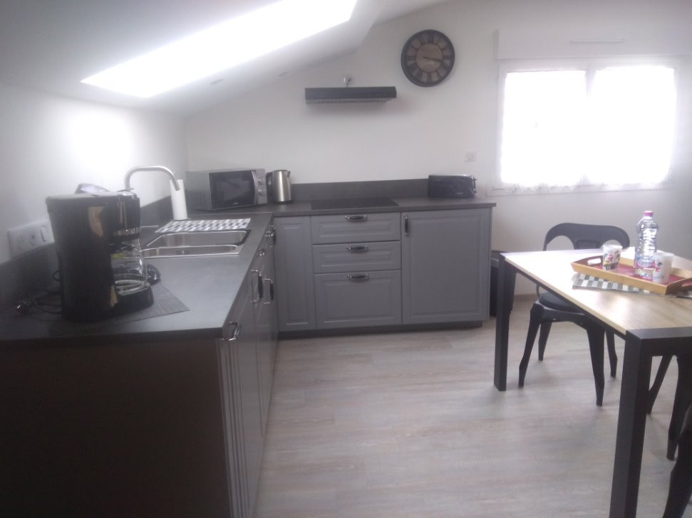 748003111_5 748003111_5