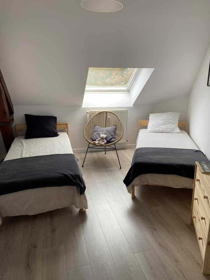 748003363_8 748003363_8