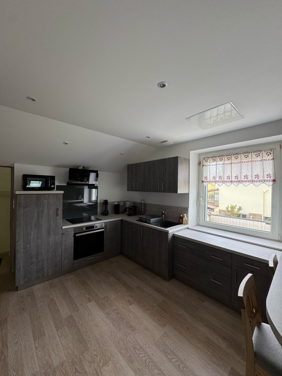 748003957_6 748003957_6