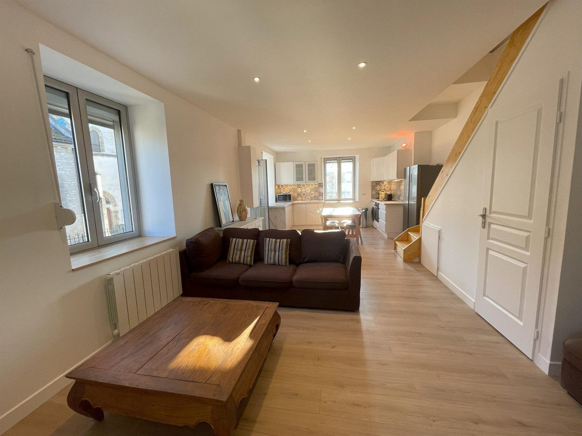 748003959_21 748003959_21