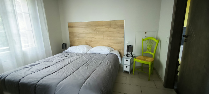 748001411_8 748001411_8