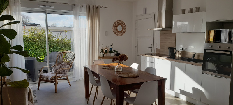 748002864_5 748002864_5