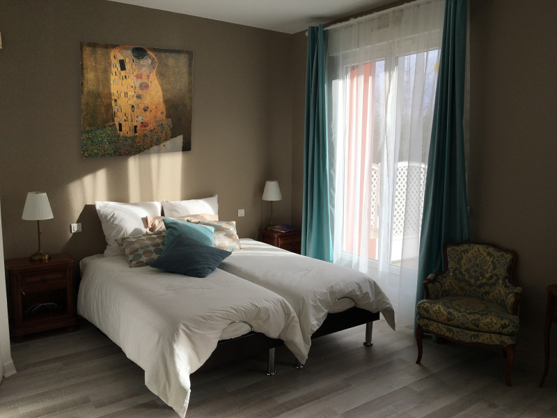 748002186_4 748002186_4