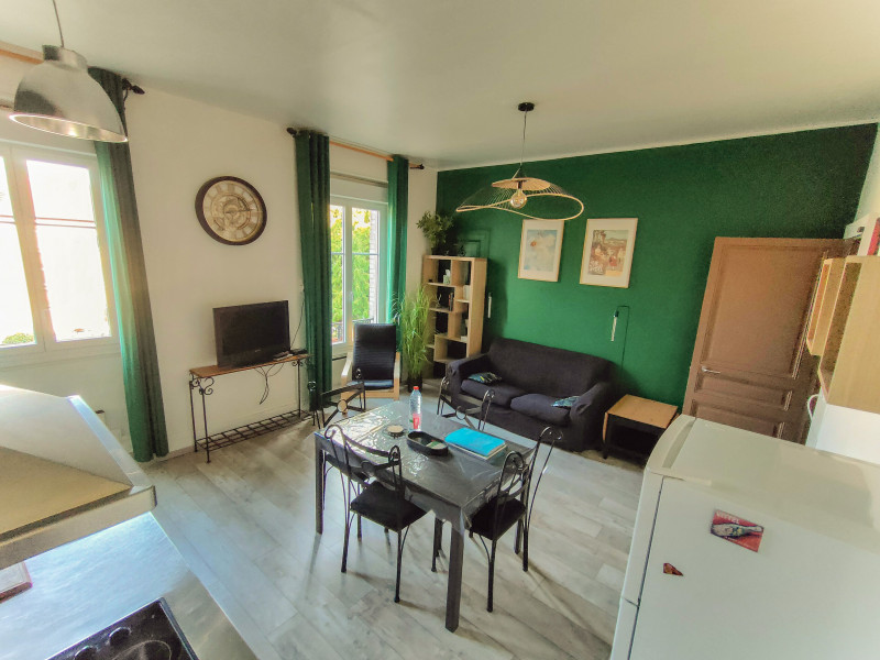 748003198_5 748003198_5