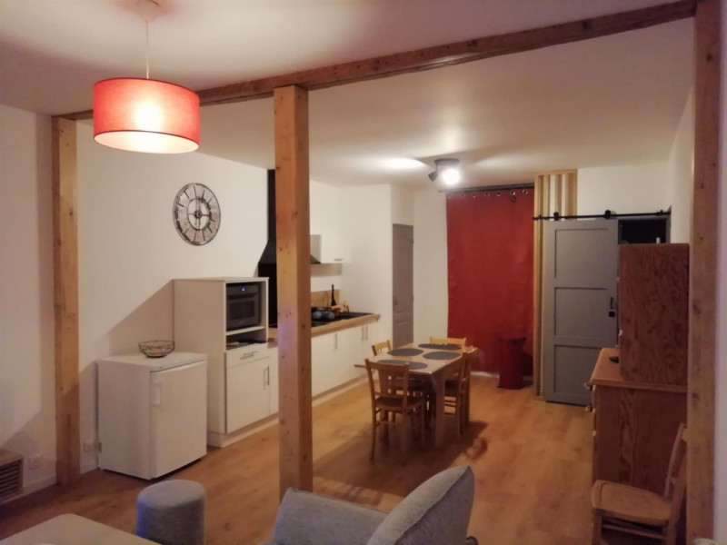 748004075_10 748004075_10