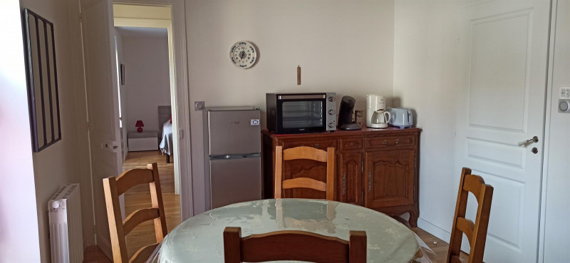 748004088_4 748004088_4