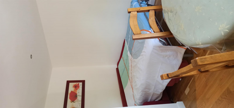 748004088_5 748004088_5