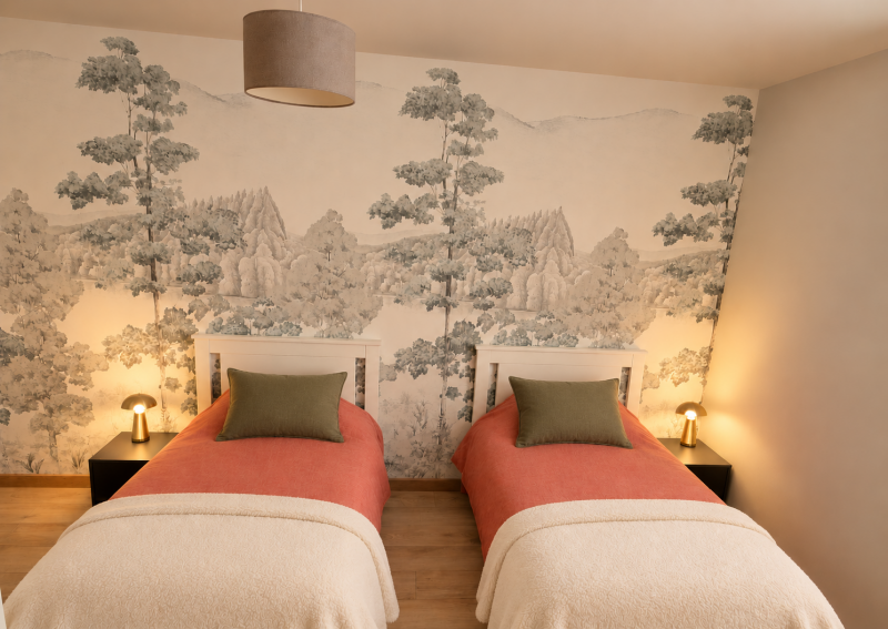748004260_4 748004260_4